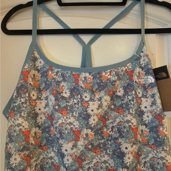 The North Face Arque Hike Dress in Reef Waters Wild Daisy Print - Picture 7 of 8